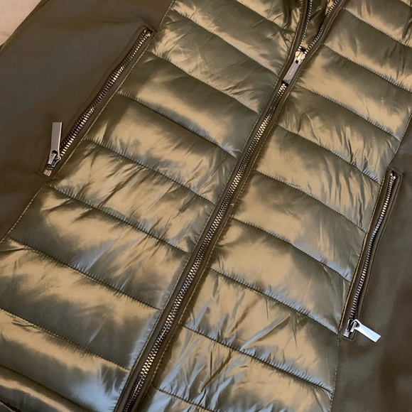 Jacket - Picture 10 of 14